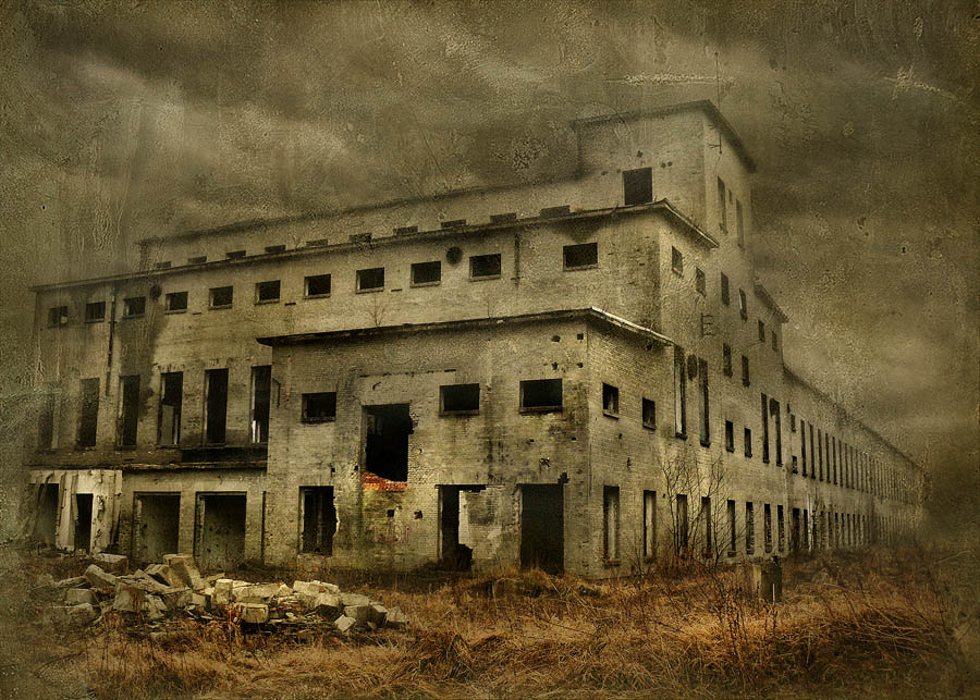 Ghost_Town_2_by_Ice_Dark.jpg