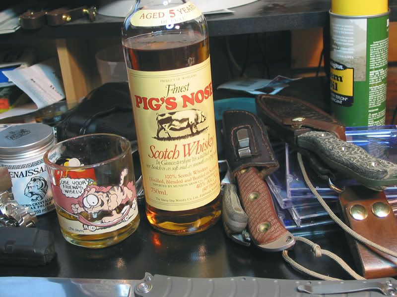 thedesk.jpg