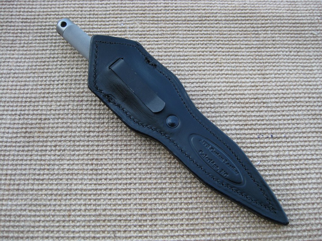 6894695644_f7906fa99f_b.jpg