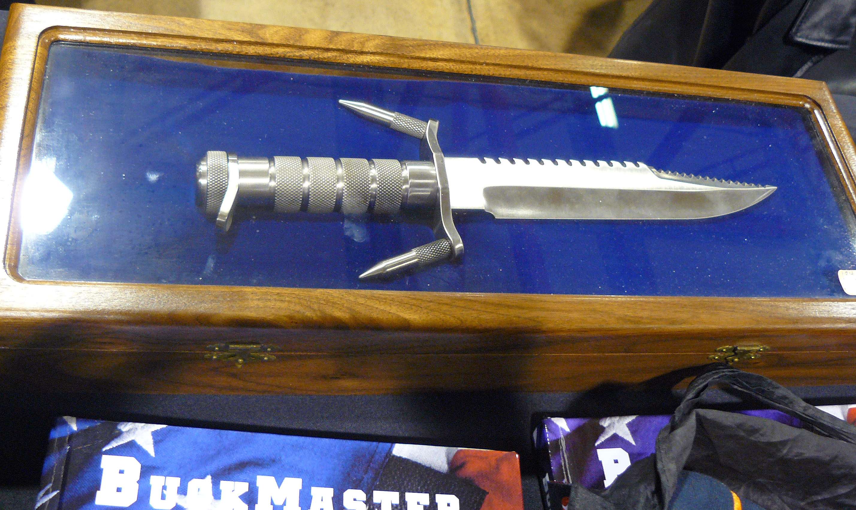 sealknifesignedhbbooks.jpg