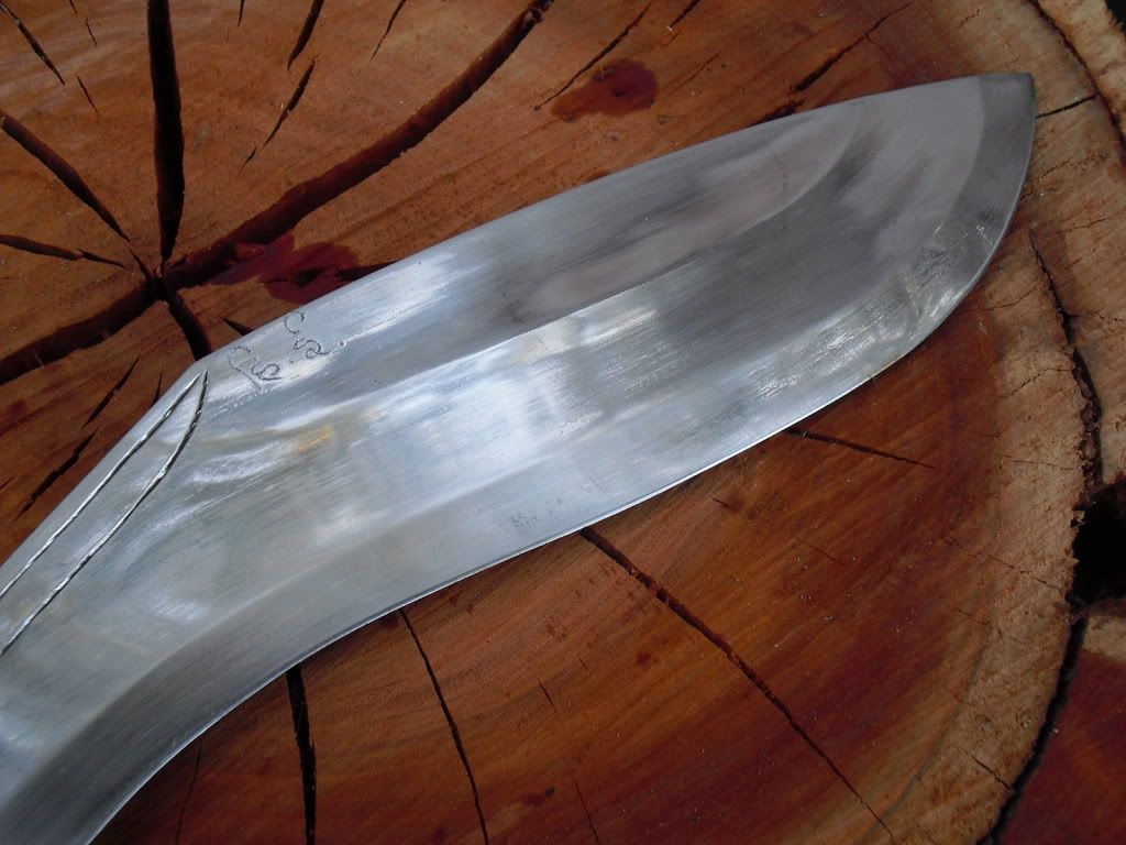 HimalayanImportsKukris018.jpg