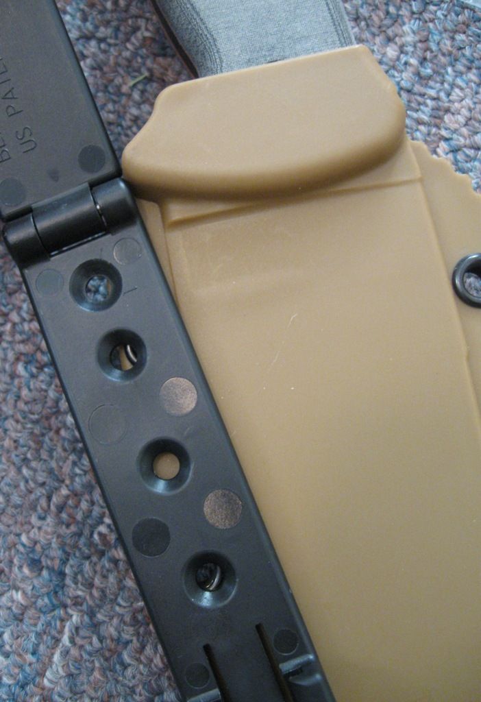 ESEE_MOLLELock_SheathMount3.jpg