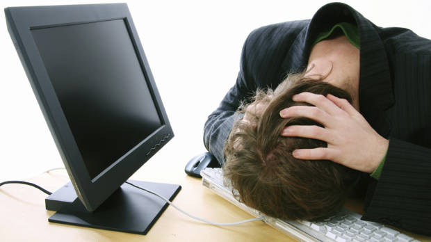 frustrated-face-keyboard.jpg