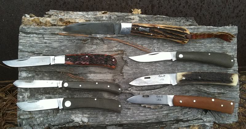 Groupofsinglebladeknives-resized.jpg