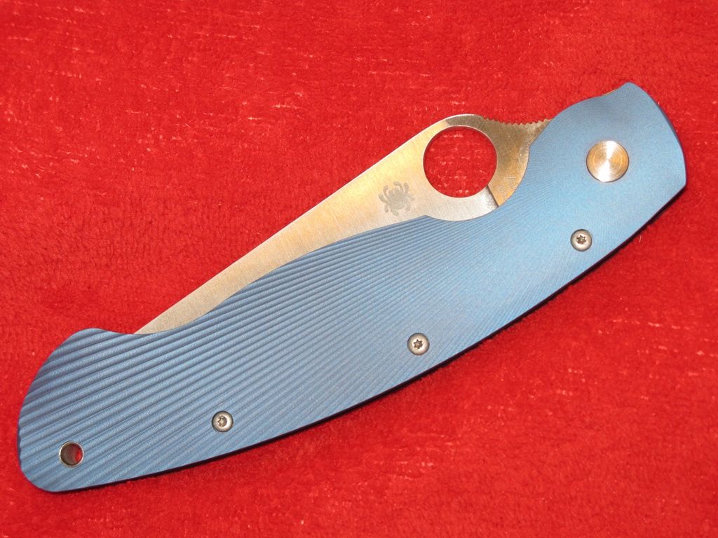 Fluted_Ti_Military3.jpg