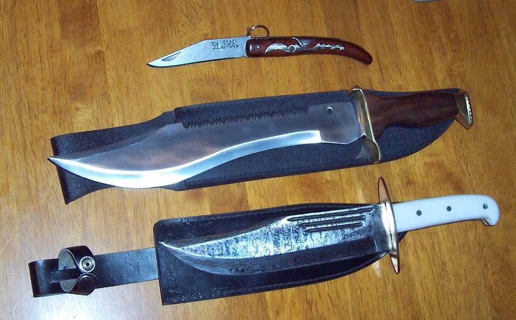 bigknifes.jpg