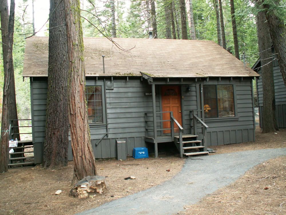 Pinecrestcabin.jpg