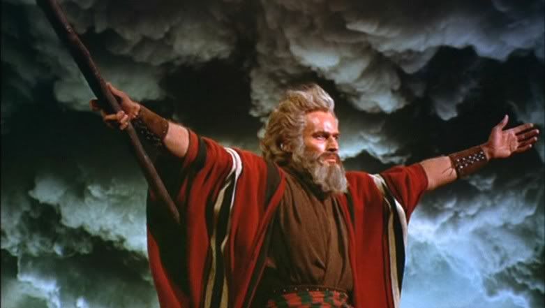 Charlton_Heston_as_Moses.jpg