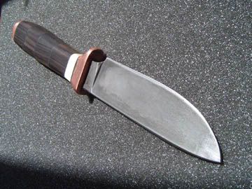knife1.jpg