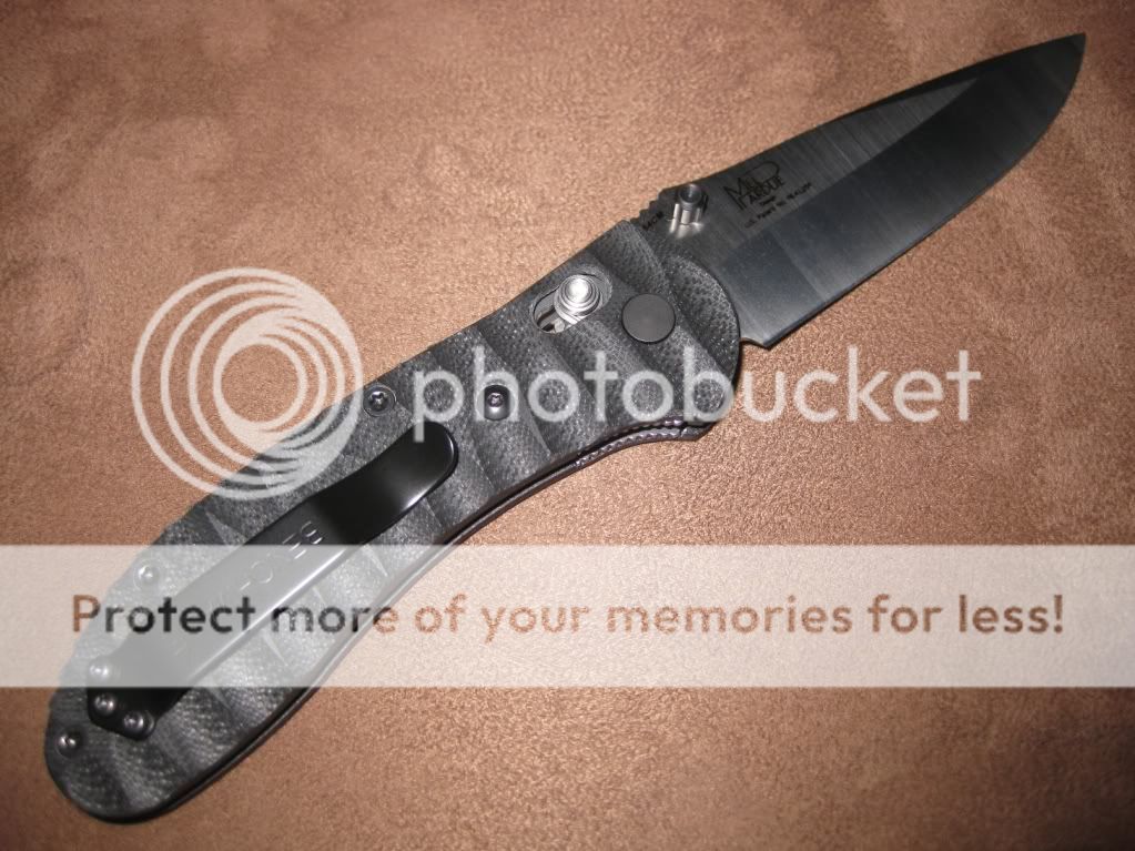 BM551CuscadiGriptilianOpenBack.jpg