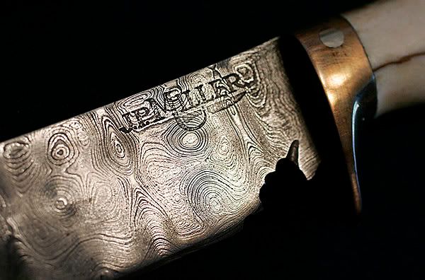 sknife2.jpg