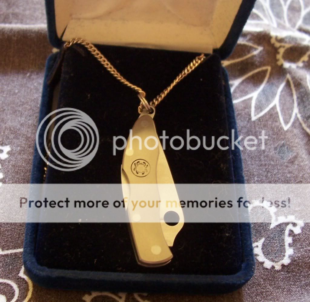 Necklace1.jpg