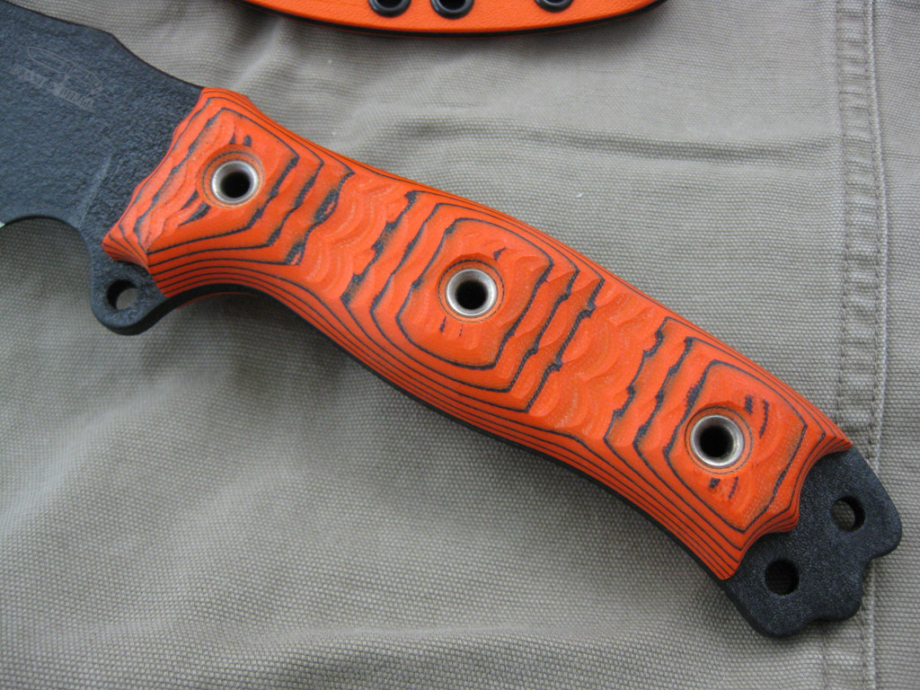 BusseHellRazorOrngBlkPPKSSheath_008.jpg
