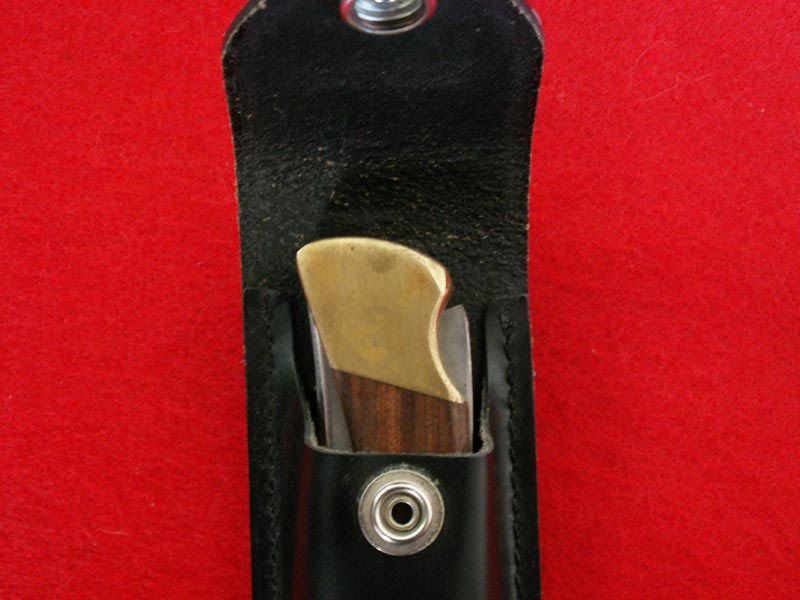 1969110sheathc.jpg
