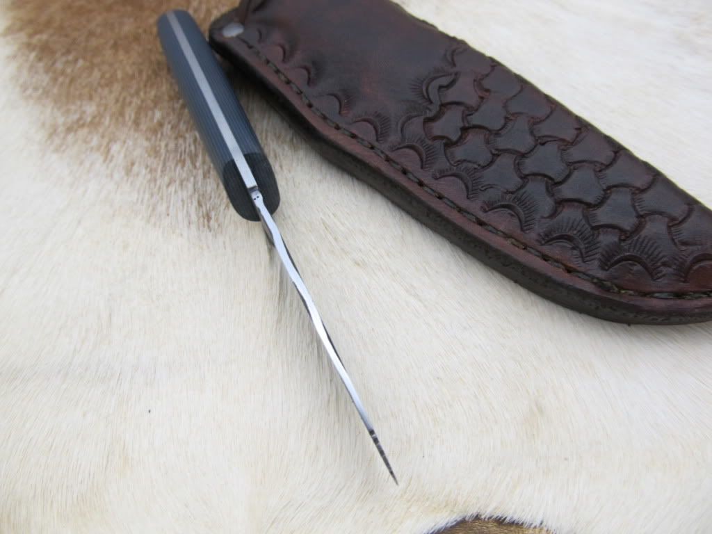 g10rattlesnakkeedc001.jpg