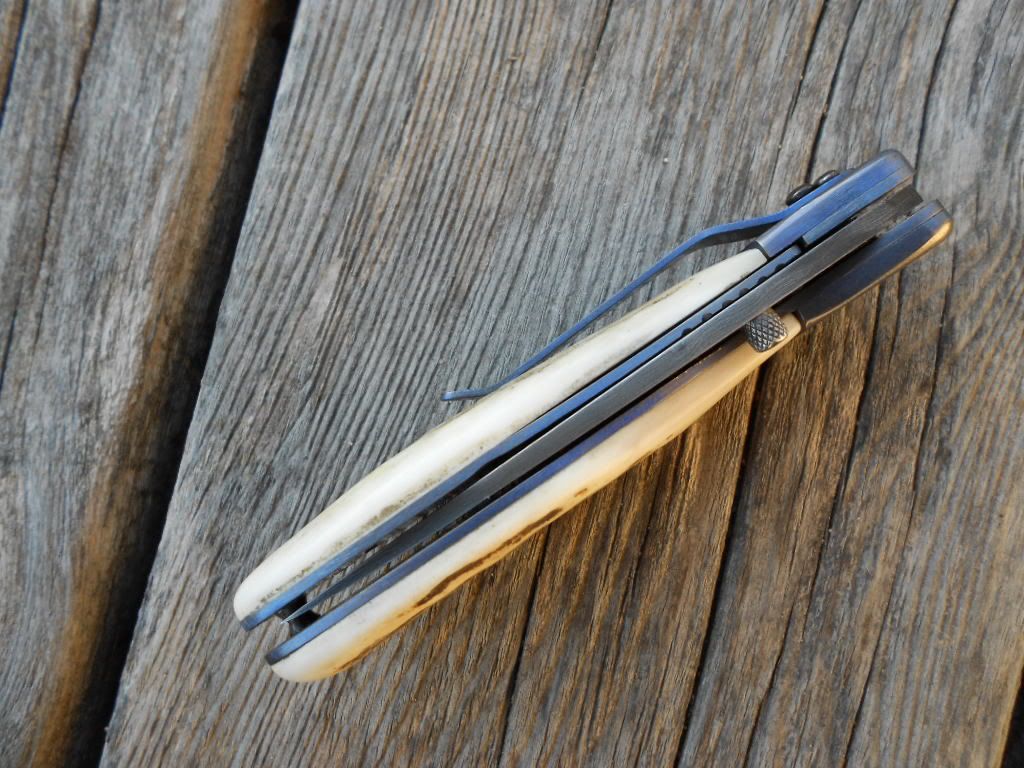 Stag-Damascuslinerlock015.jpg
