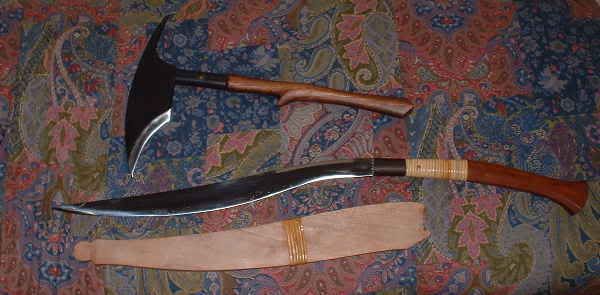 IgorotHeadhuntingAxePanabas20080911.jpg