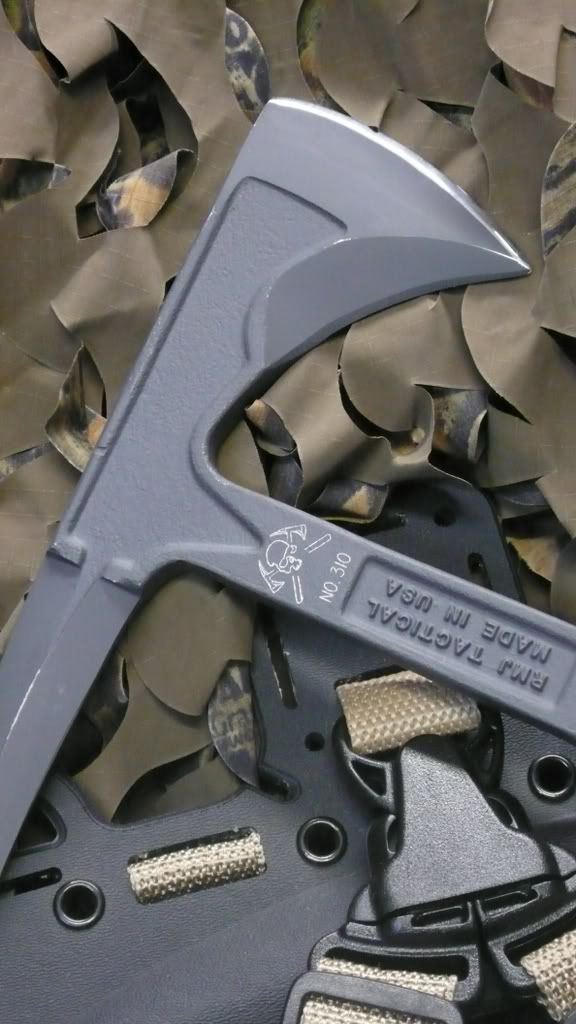 knives150.jpg