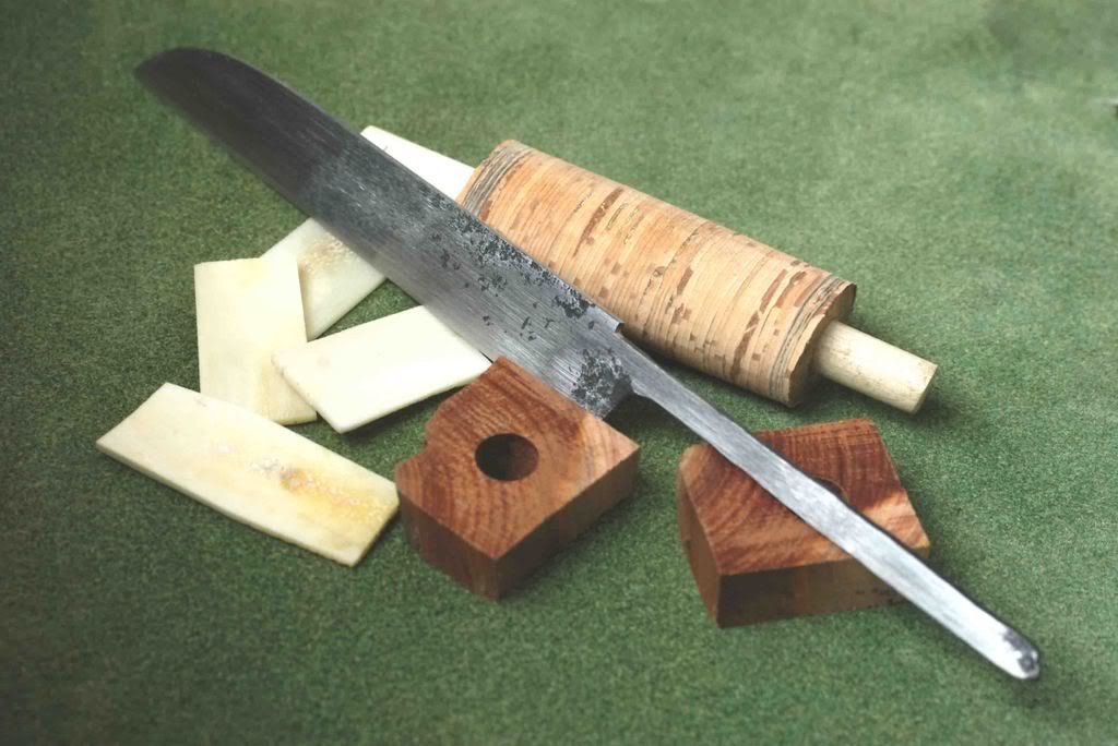KchenmesserBirkengriffBausatzklein.jpg