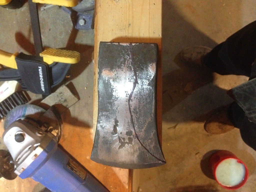 V%20Axe%201_zpsu8hccjzv.jpg