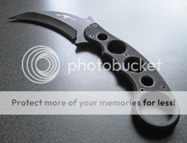 em_karambit3.jpg