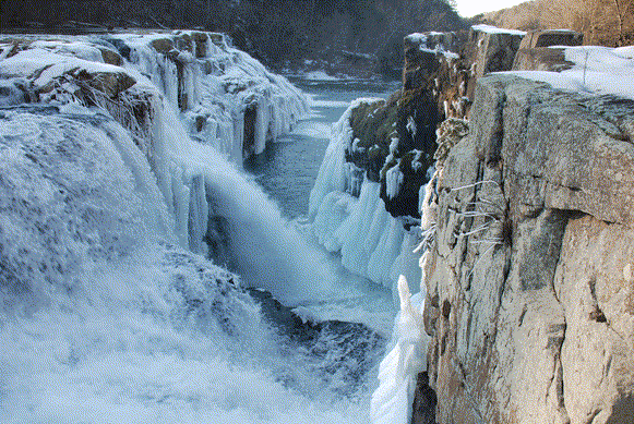 highfallsfrozen1.gif
