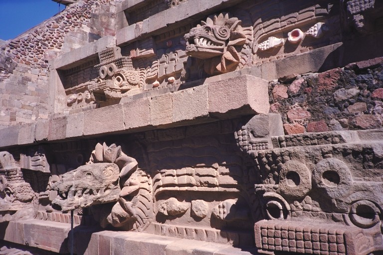 teotihuacan-feathered-serpent-pyramid.jpg