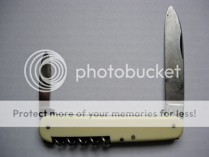 Knives002.jpg