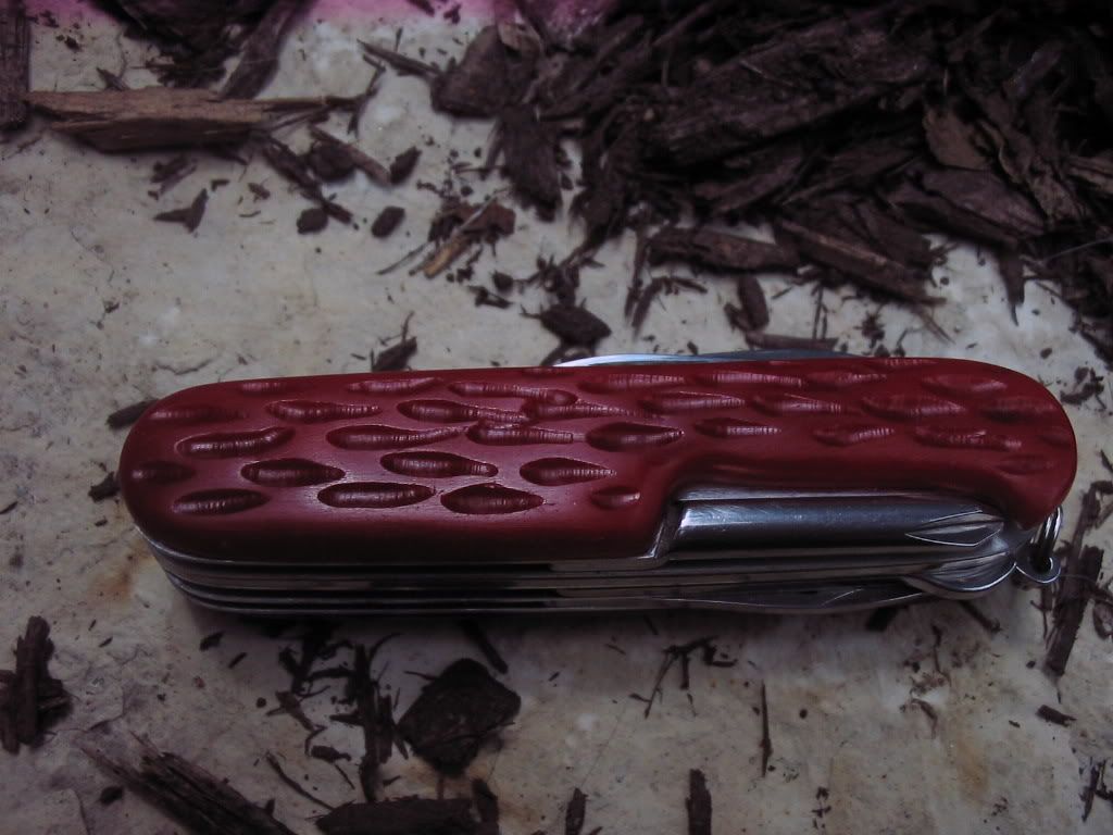 vicsaksaleknife014.jpg