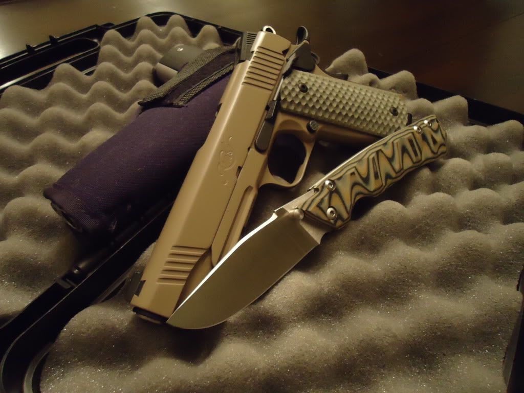 GunsandKnives5-12-11008.jpg