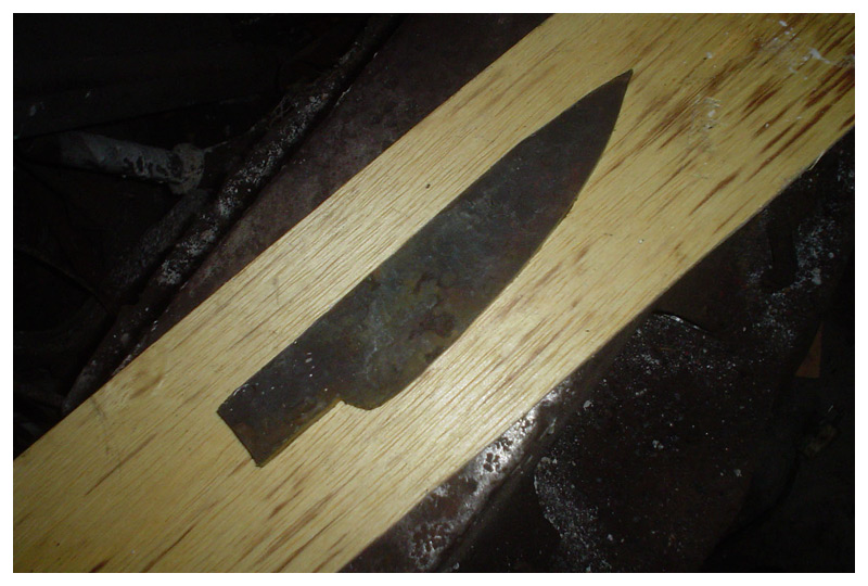 knifemakingtutorial_chainsanmaidamascus23.jpg