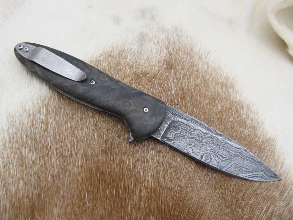 buckeye-damascusflipper014.jpg
