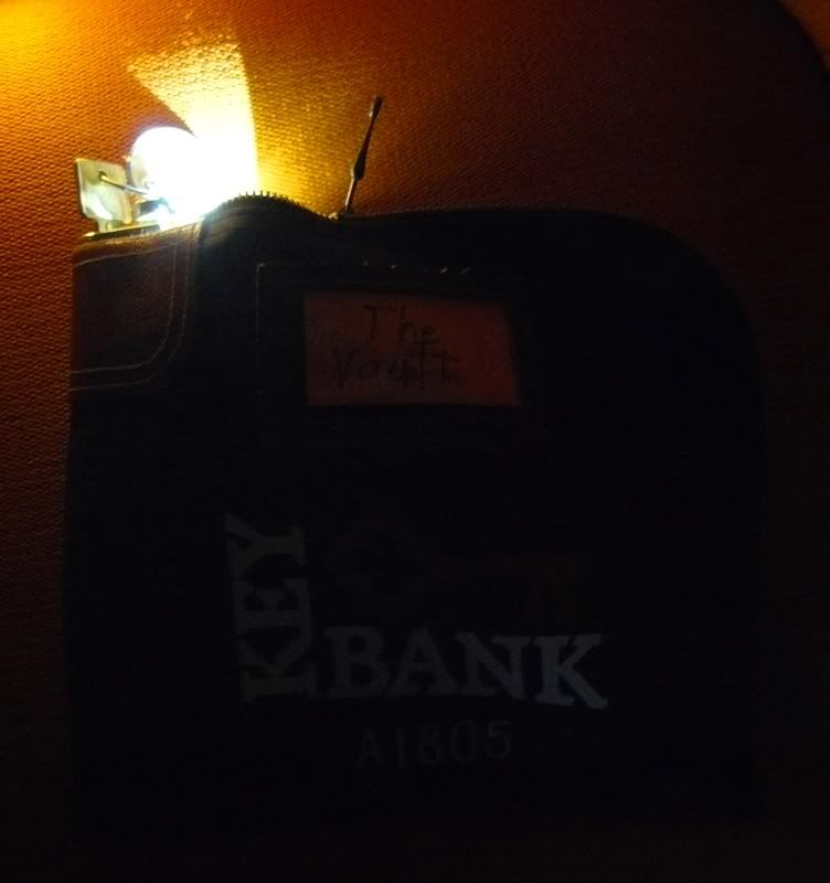 03-13-2011THEVAULTeyeprotectionnecessary006.jpg