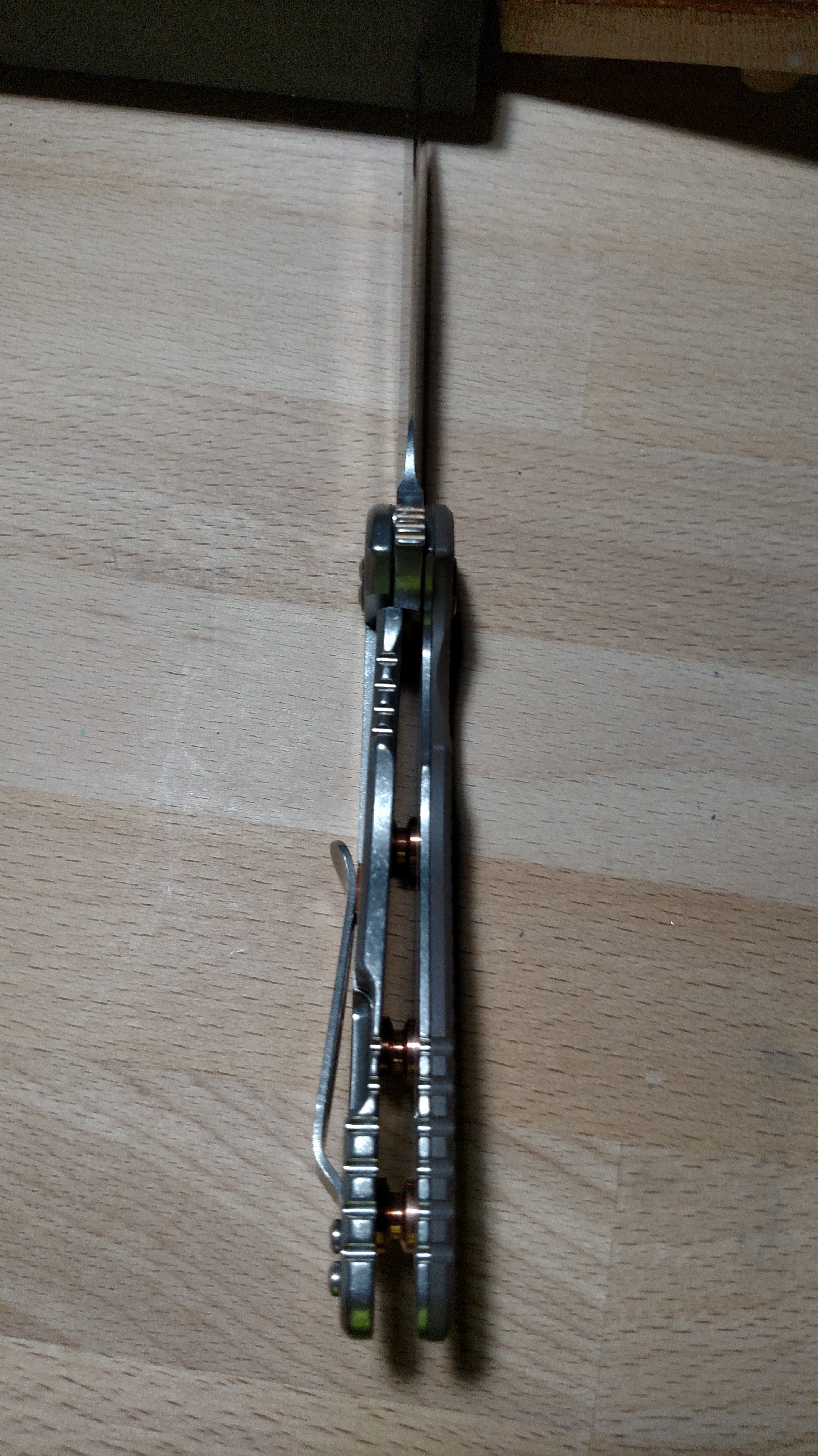 j9KCR26.jpg
