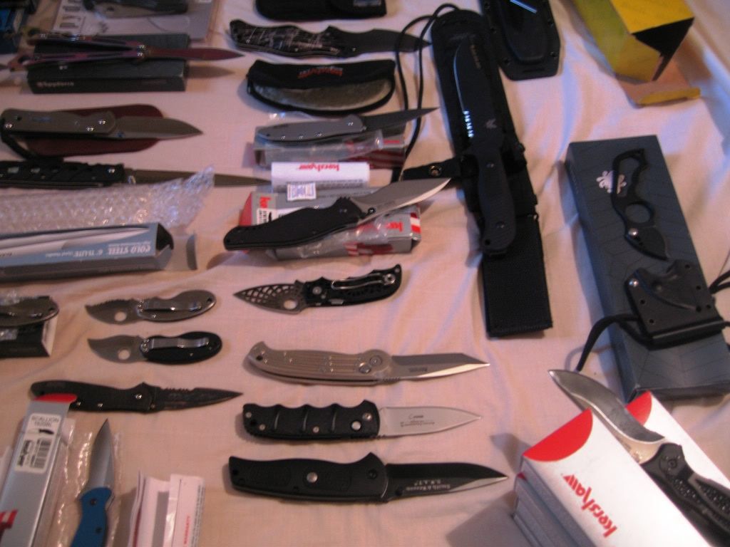 Knives15068-1.jpg