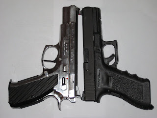 Glock+vs.+CZ+003.JPG