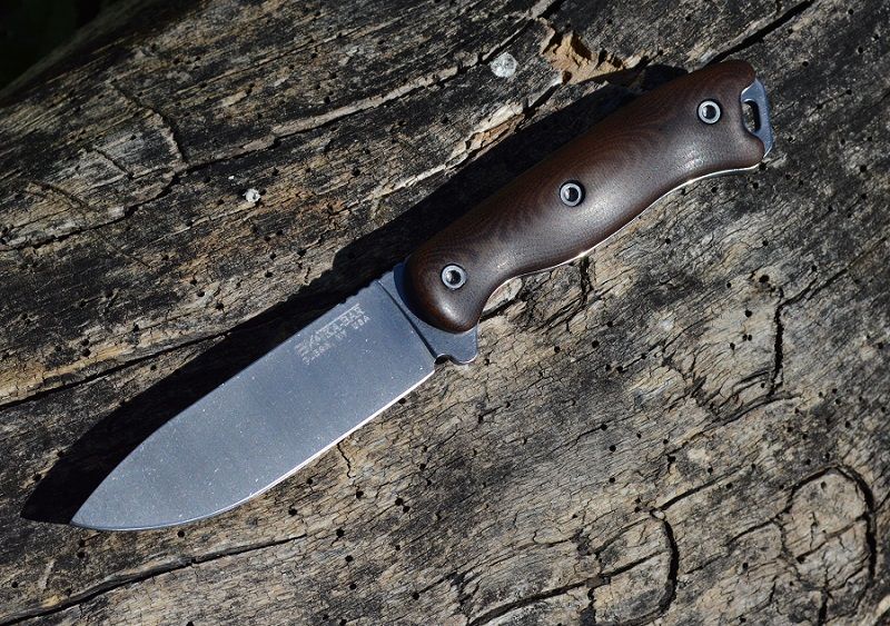 BK16%20stripped%20micarta%202_zpspvh1xo2k.jpg