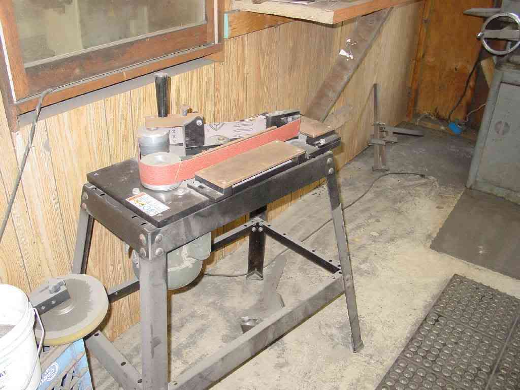horzontalgrinder.jpg