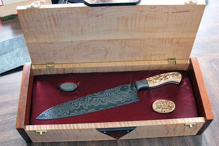 HHHKnivesCustomDamascusChefknife046-1.jpg