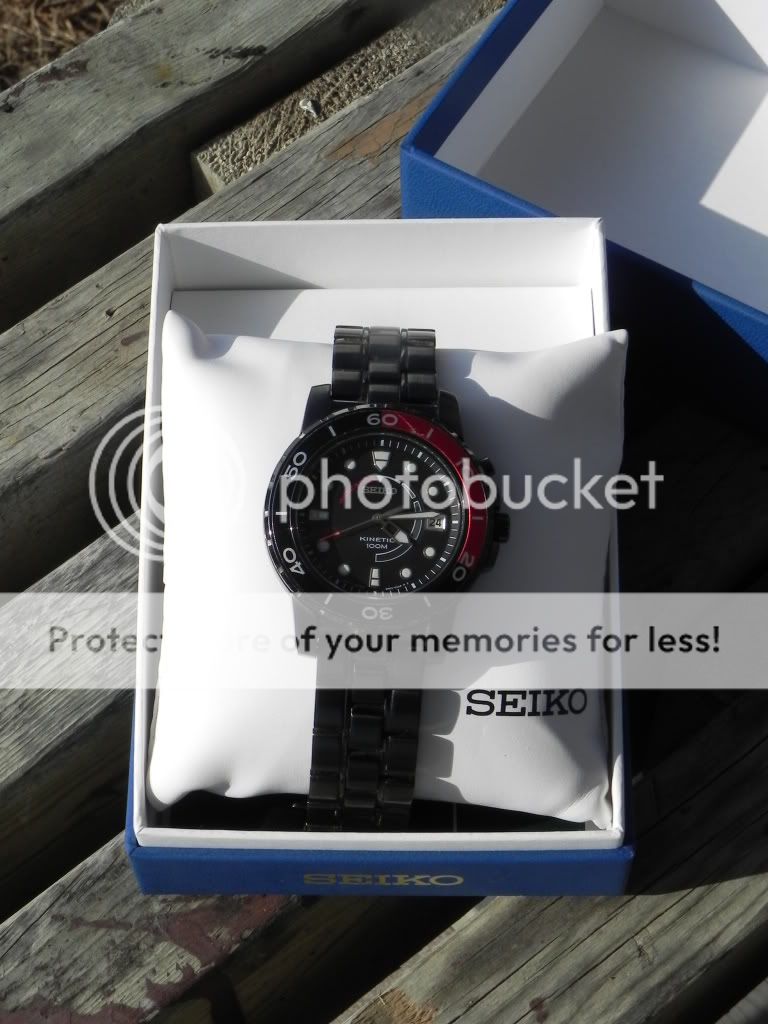 For Sale: Seiko SKA389 Kinetic Black Ion Watch 