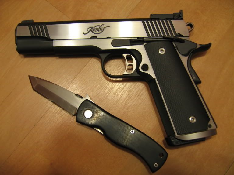 8-28-06Knives001.jpg