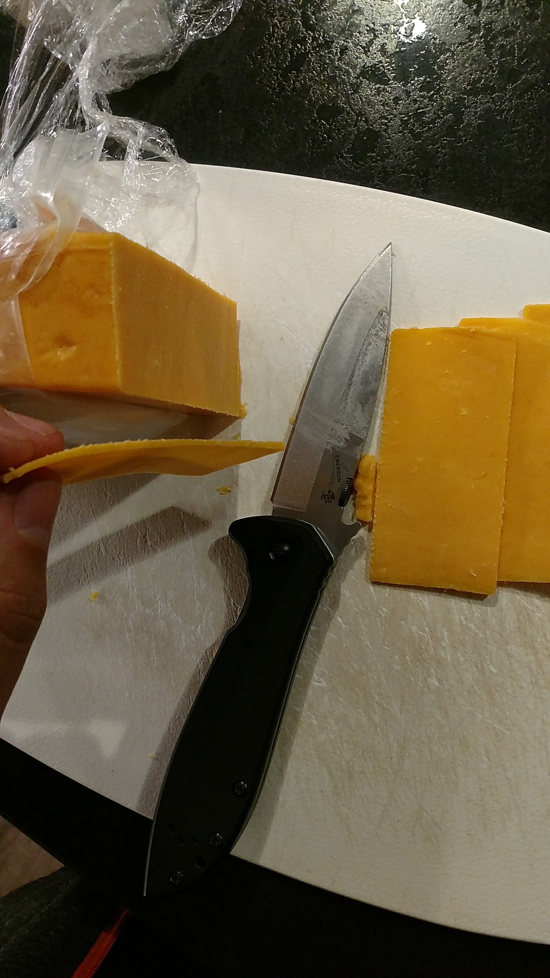 KiyHnHZ.jpg