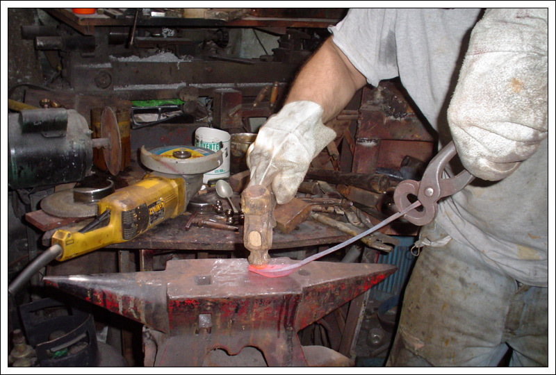 stainlessspoonmaking24.jpg