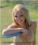 holly4.jpg