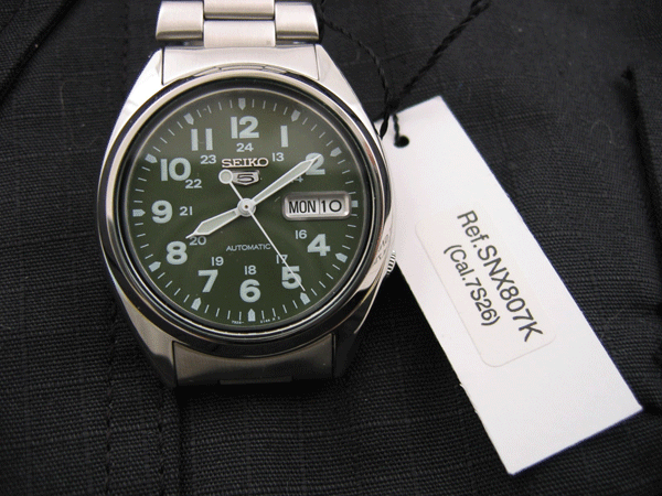 Seiko_SNX807K_02.gif