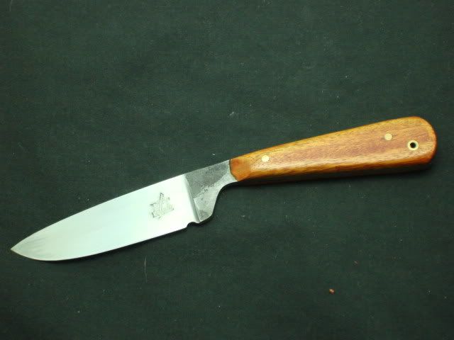 KNIFES018.jpg