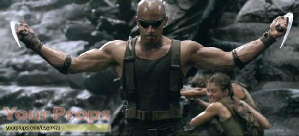 norm-4895c26e30663-Chronicles+of+Riddick,+The+(2004).jpeg