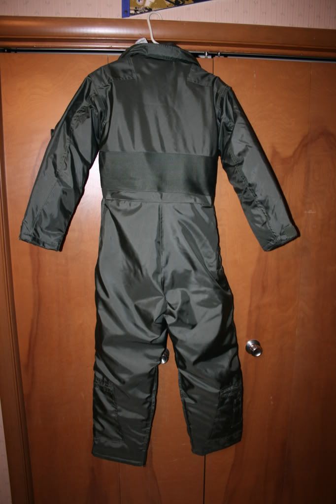 Flightsuit004.jpg