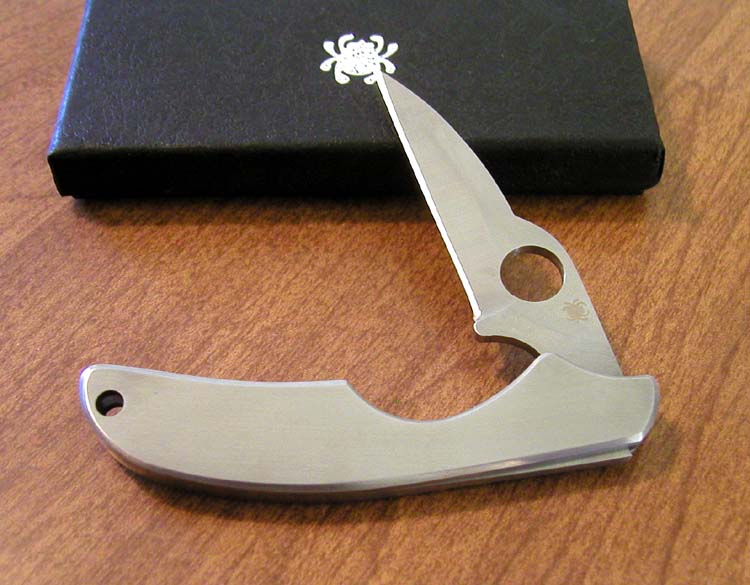 SC-75P3-Spyderco-Kiwi-Slip-it.jpg