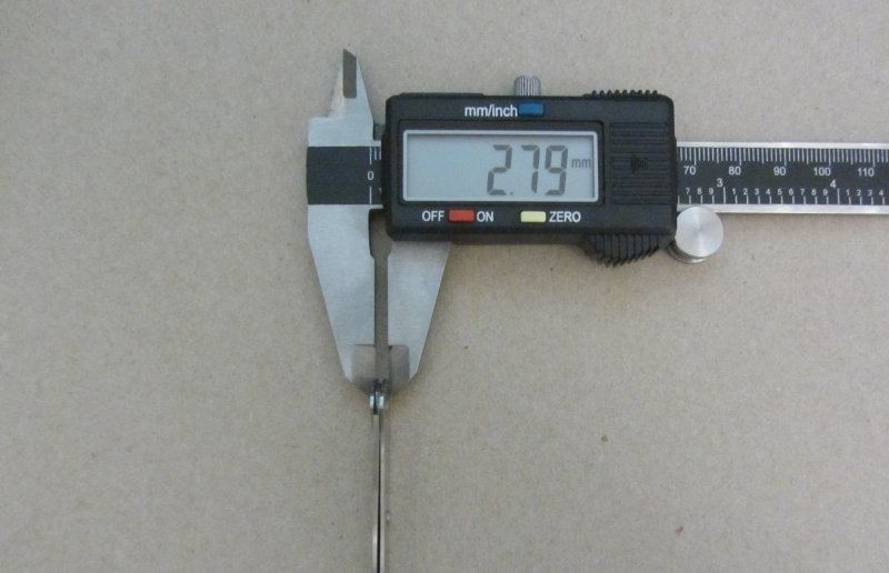 Caliper_AGRussel_PenKnife_800x516.jpg